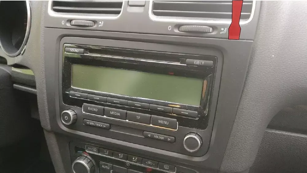 Bluetooth im Radio Delta nachrüsten Rot / Das doppel Golf IV