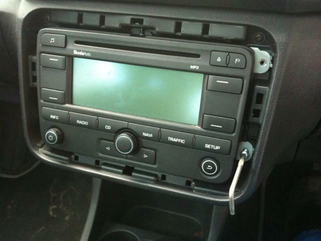 Für alle Streaming Boxen in Skoda Roomster (2008) mit